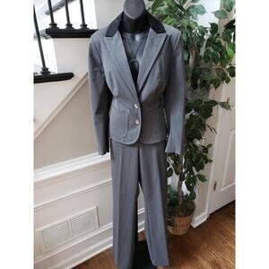 7th Avenue 2 Piece Suit Womens Size 12 Gray Super Stretch Polyester Straight Leg